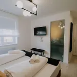 Bed & Breakfast Maison De Luxe 3*