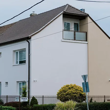 Maison De Luxe Oda ve Kahvaltı 3*