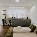Maison De Luxe Couette-café Szeged