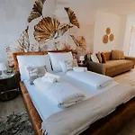 Maison De Luxe Couette-café Szeged