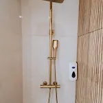 Maison De Luxe