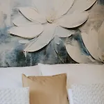 Maison De Luxe Couette-café