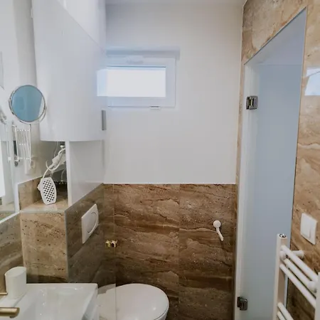 Maison De Luxe 3* Segedín