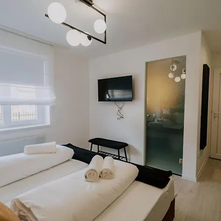 Bed & Breakfast Maison De Luxe *