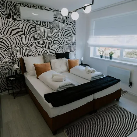 Bed & Breakfast Maison De Luxe