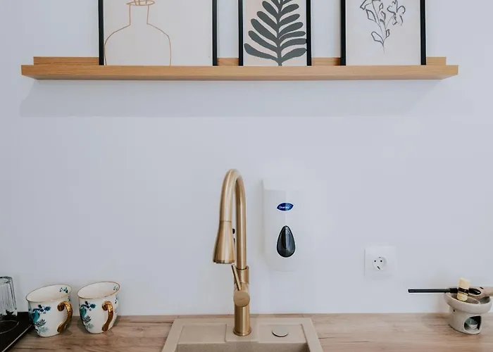 Maison De Luxe Bed & Breakfast