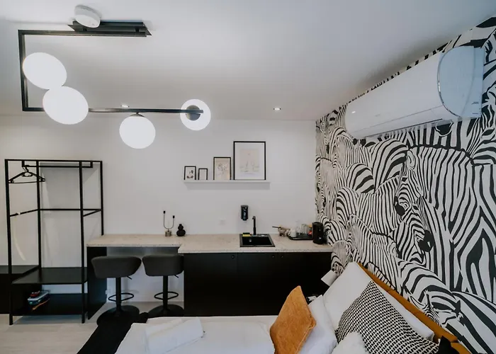 Maison De Luxe 3* Szeged